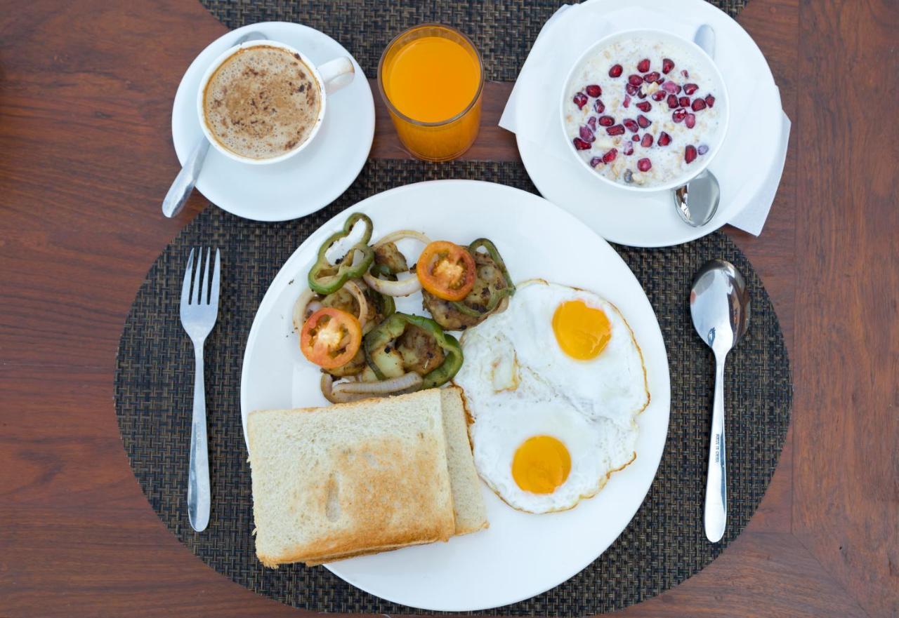 Hotel Lake Shore بوكْرا المظهر الخارجي الصورة