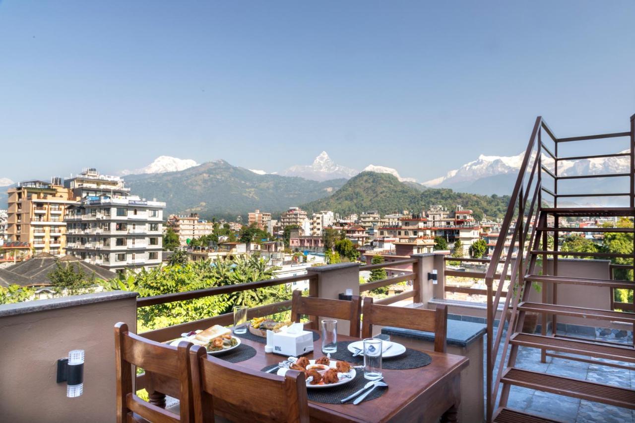 Hotel Lake Shore بوكْرا المظهر الخارجي الصورة
