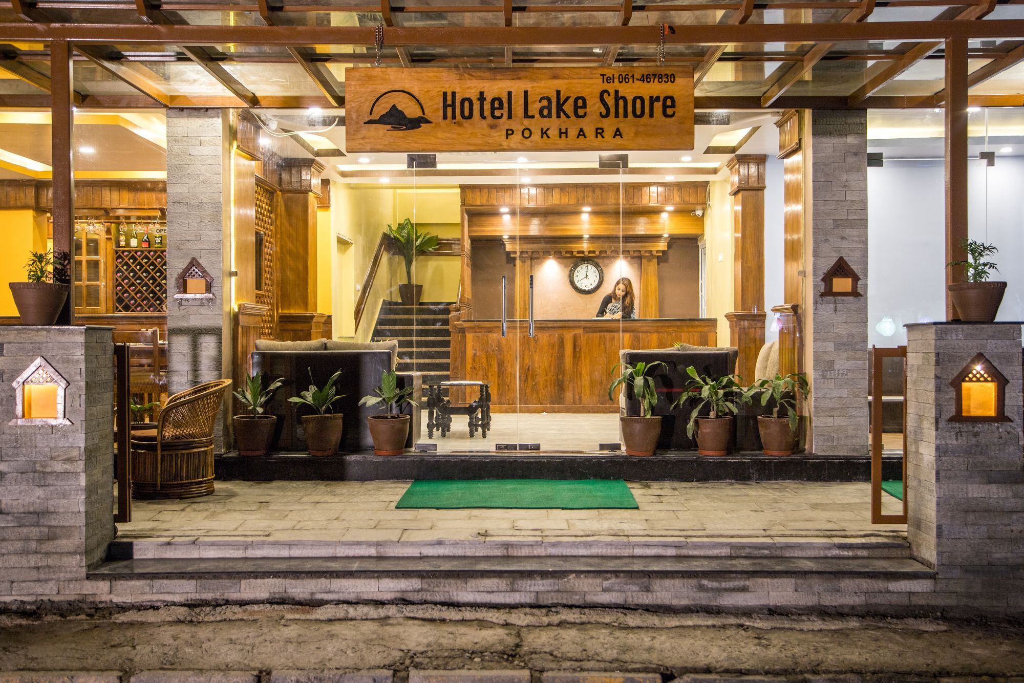Hotel Lake Shore بوكْرا المظهر الخارجي الصورة